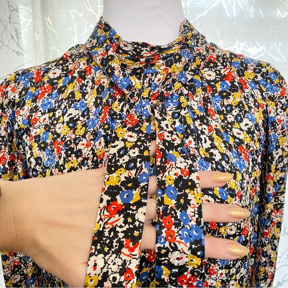 Veronica Beard mena black white red floral print neck tie silk blouse top - Picture 8 of 16